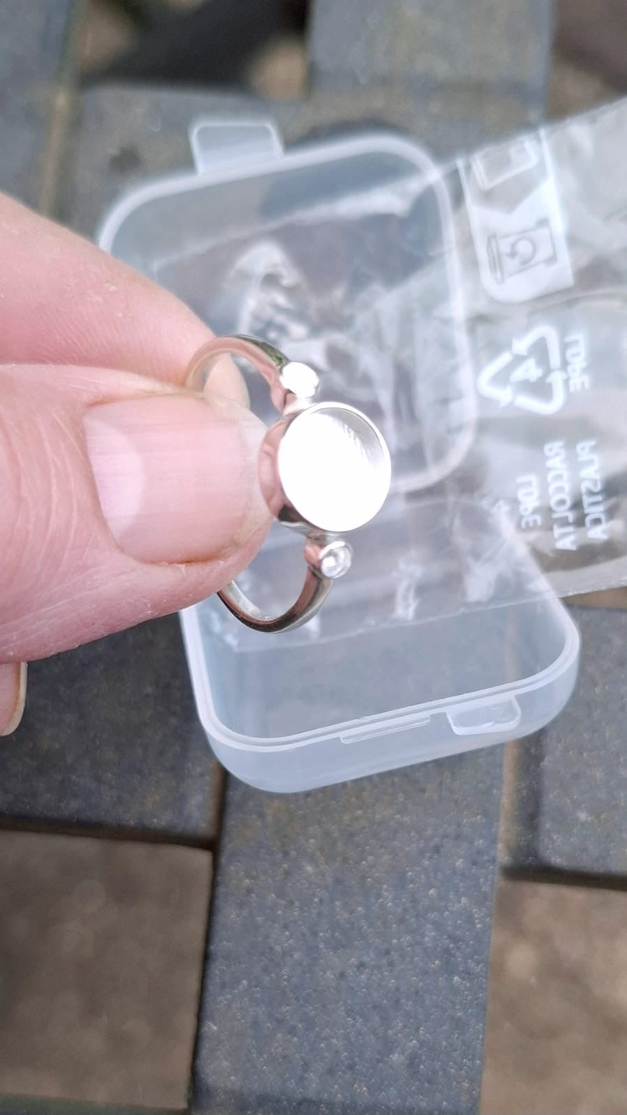Ashes memorial Silver Round Diamanté Ring