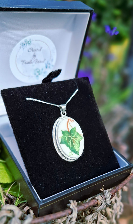 Broken China Ivy Leaf Oval Pendant