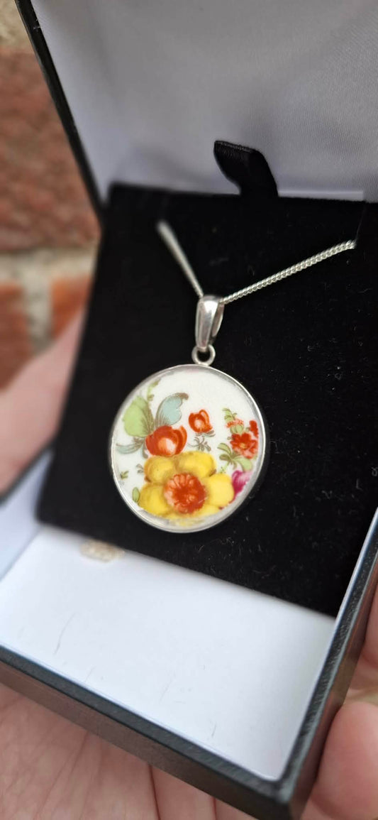 Broken China Daffodil Floral Round Silver Pendant