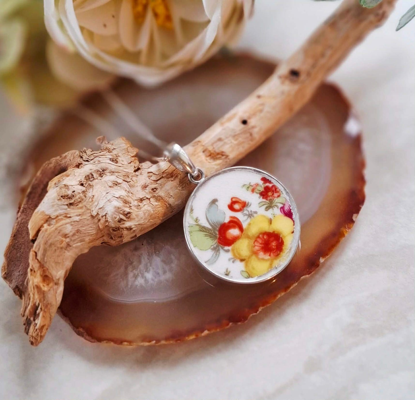 Broken China Daffodil Floral Round Silver Pendant