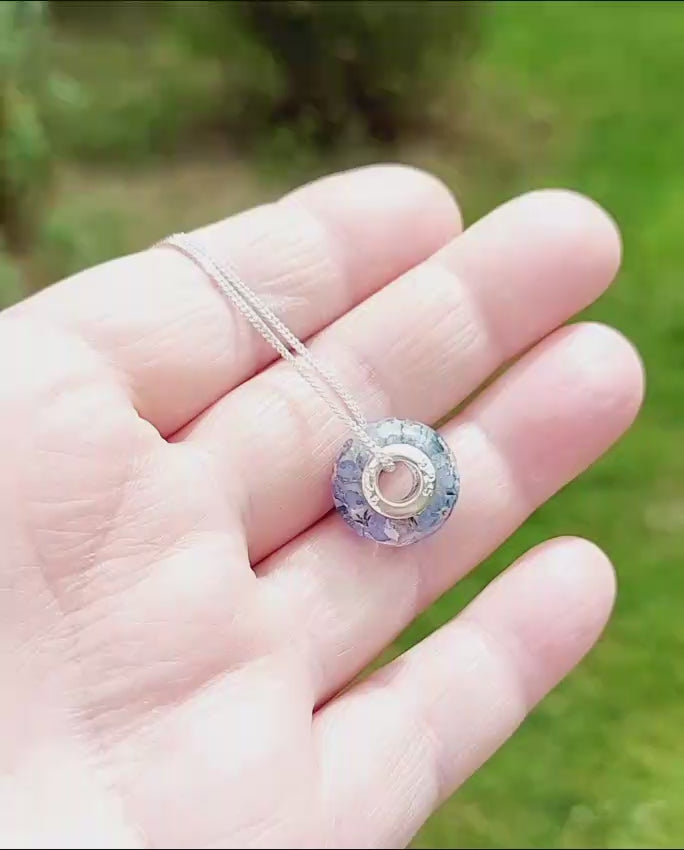Best_company_in_the_uk_for_ashes_beads_are_created_by_trisha_wood